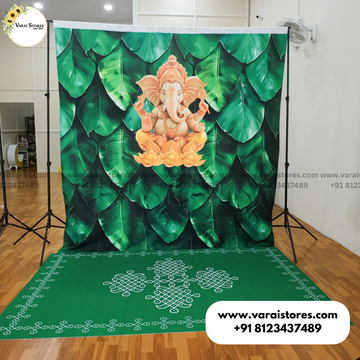 Banana Leaf Ganesha - Fabric With Pole Pocket