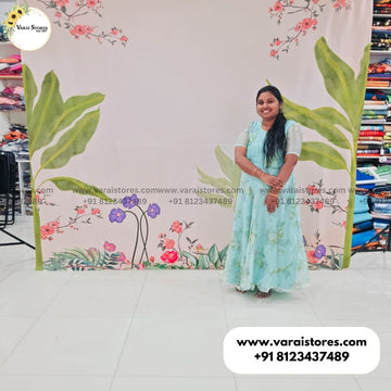 Classic Banana Tree - Fabric With Pole Pocket