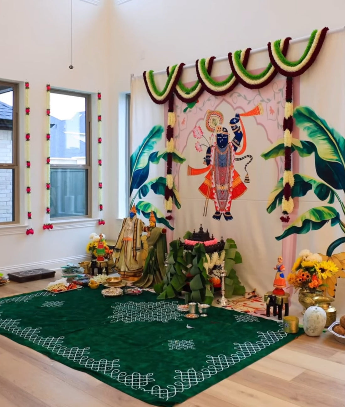 Shrinathji - Fabric With Pole Pocket