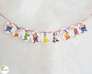 Snow Princess And 7 Dwarfs - Bunting