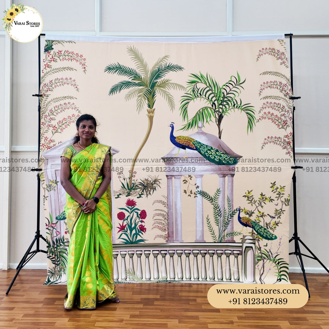 Arch Palace - Fabric With Pole Pocket