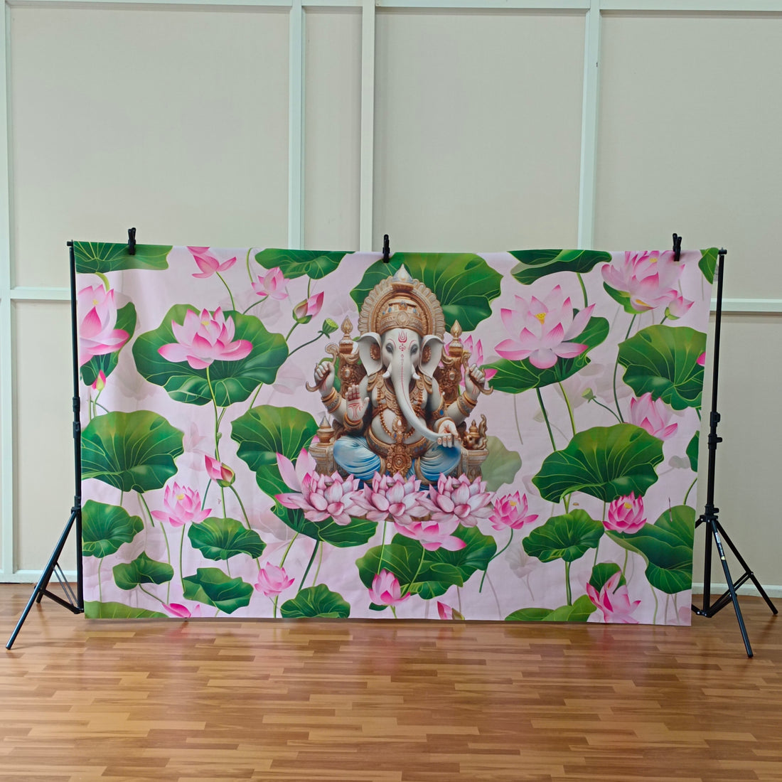 Ganesha (Type 5) - Fabric (5x8) Feet