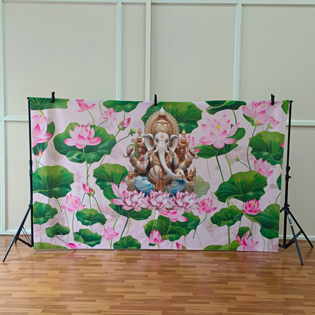 Ganesha (Type 5) - Fabric (5x8) Feet