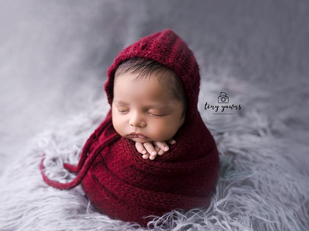 Knitted Wrap With Cap