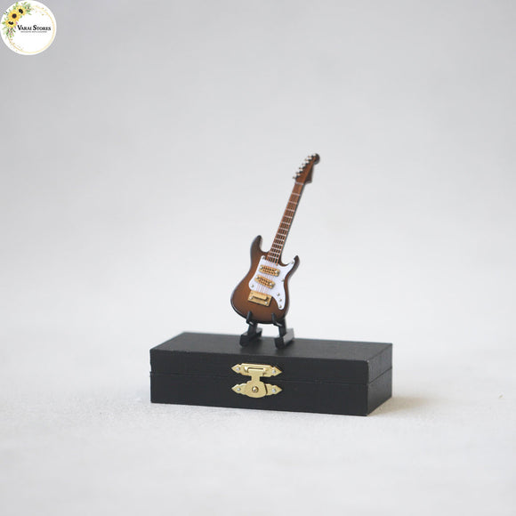 Guitar - Brown